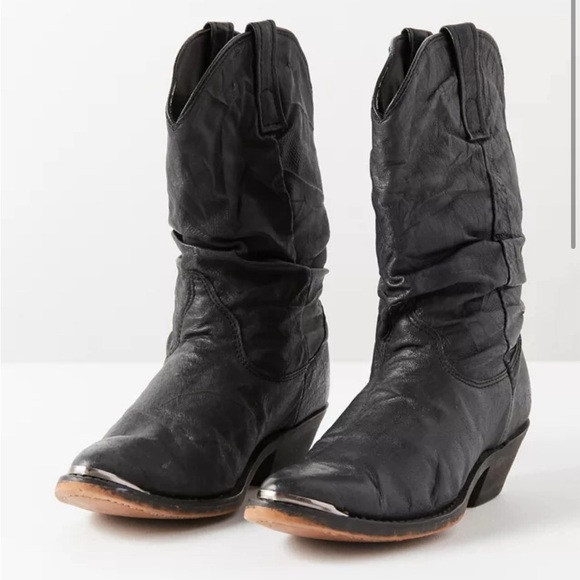 dingo Shoes - Dingo Slouch Cowboy Boots Black Leather Western boot Biker  women’s size 6